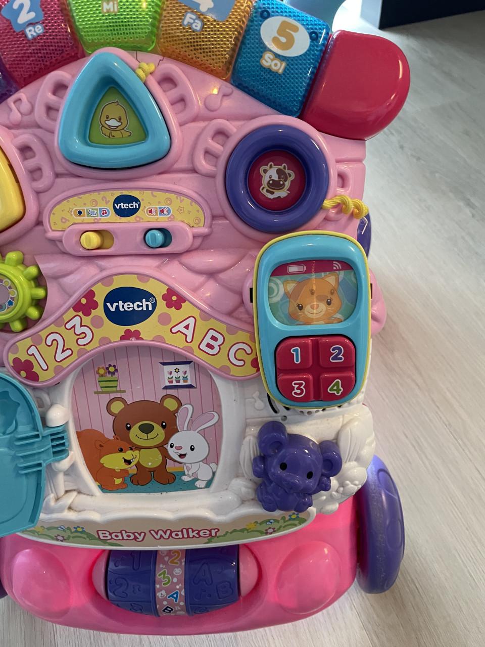 Vtech loopwagen roze