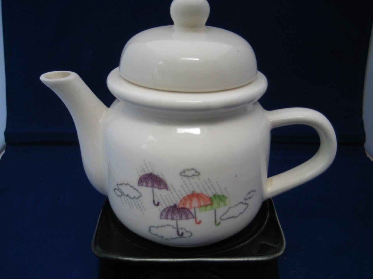 Diverse thee- en koffiepotten       doos 56