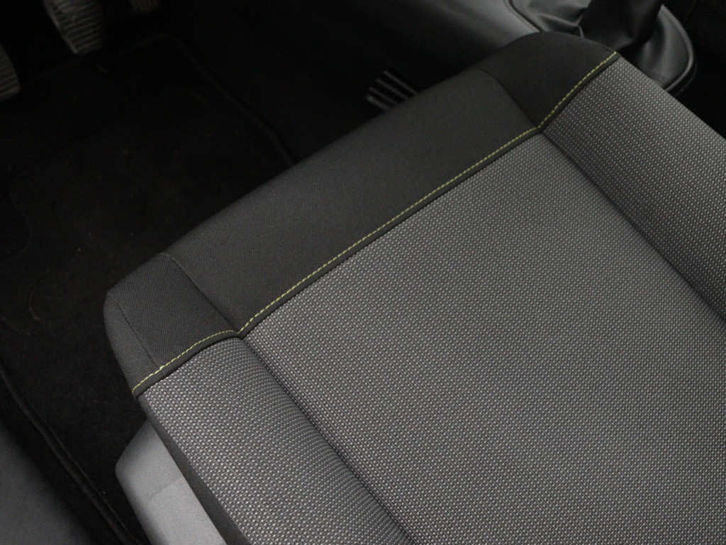 Citroen C3 82 pk feel | rijklaar | parkeersensoren achter | navigatie | app