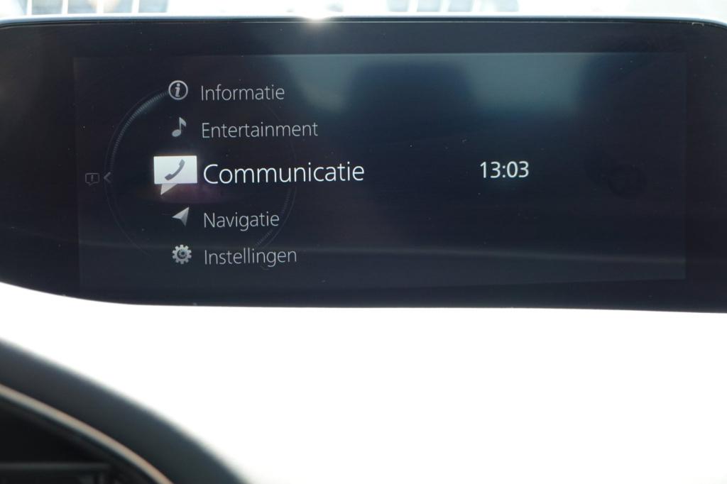 Mazda 3 2.0 e-skyactiv-g m hybrid 150 sportive