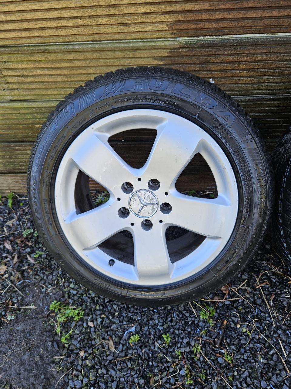 Mercedes 16 inch originele velgen met banden
