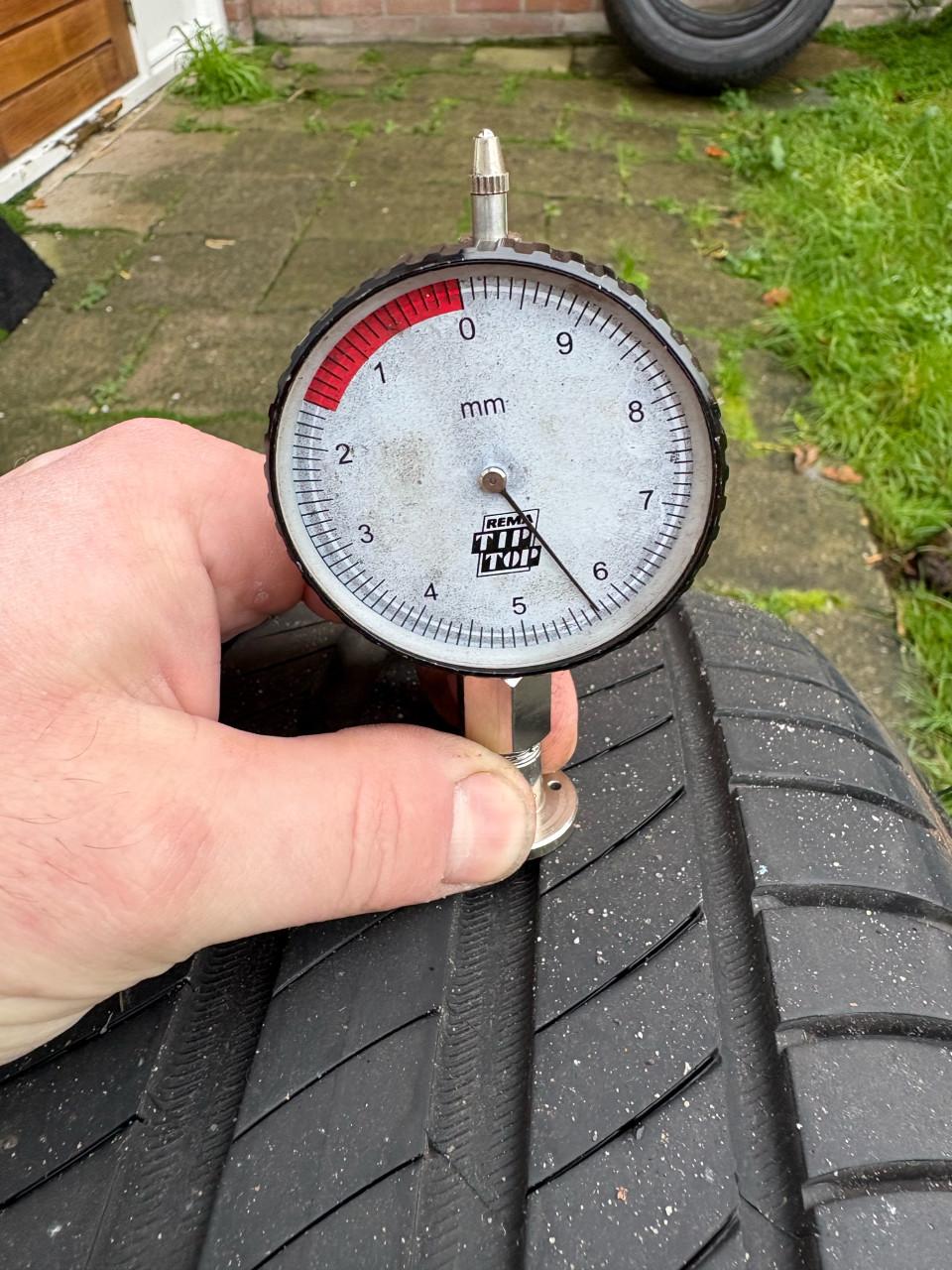 4x 225/45R17 losse zomerband