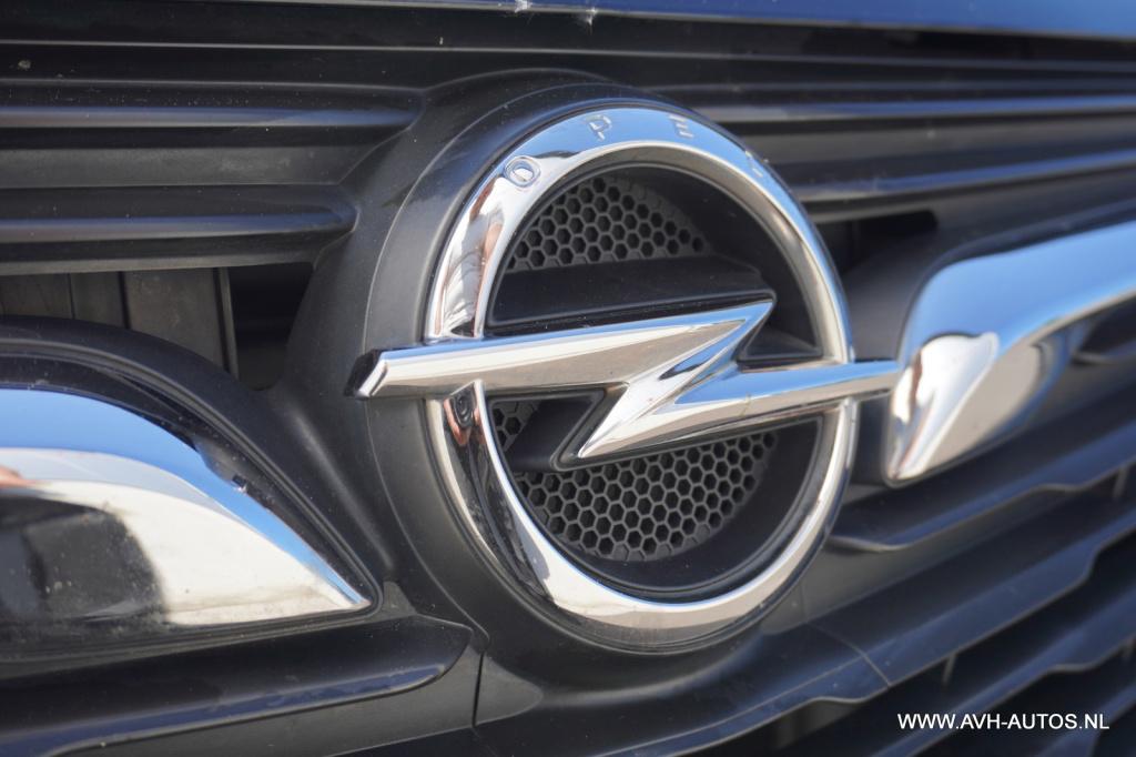 Opel Grandland X 1.2 turbo business executive
