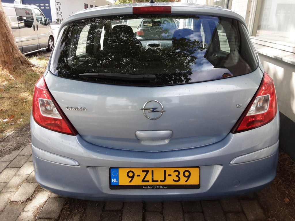 Opel Corsa 1.2-16v business
