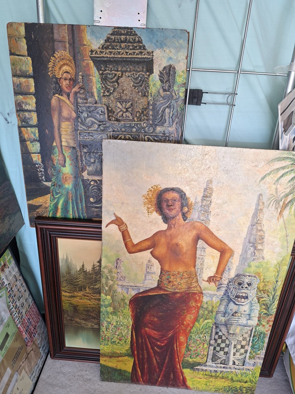 Unieke verkoop van ca 90 schilderijen (gemiddeld nog geen 5 euro per stuk)