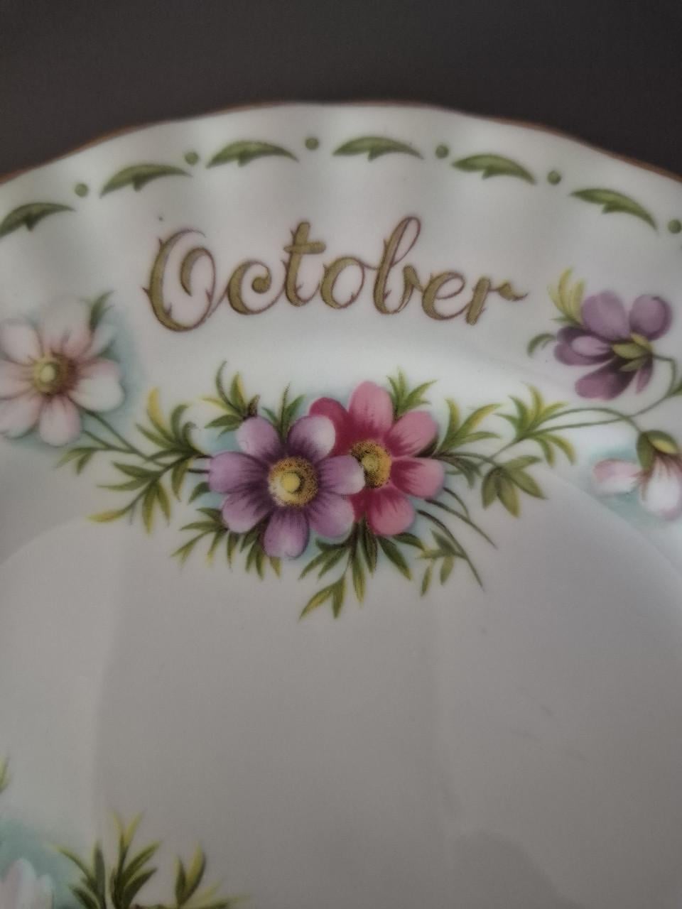 Royal Albert bordje