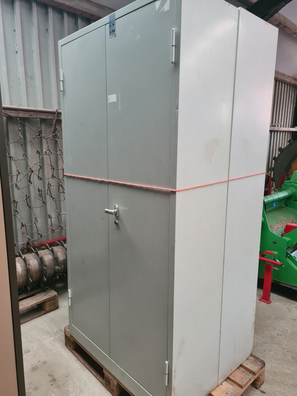 Archiefkast werkplaatskast metalen kast ahrend
