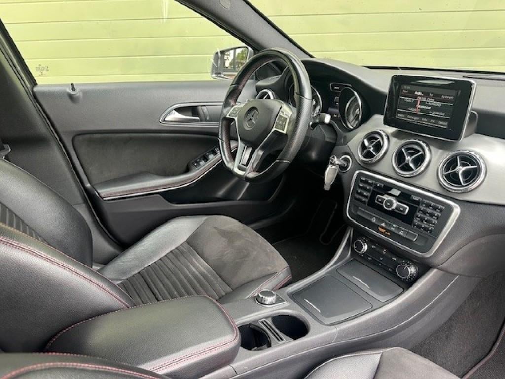 Mercedes-Benz Gla-klasse 200 amg