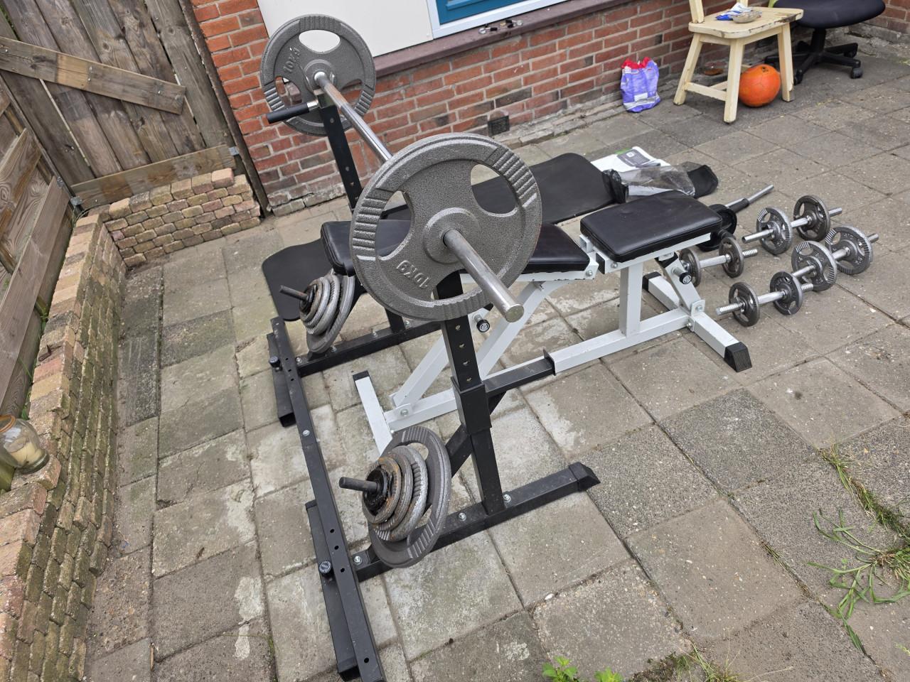 Home Gym Set – Halterbank, Squat Rack, 82,5 kg Gewichten & Dumbbells