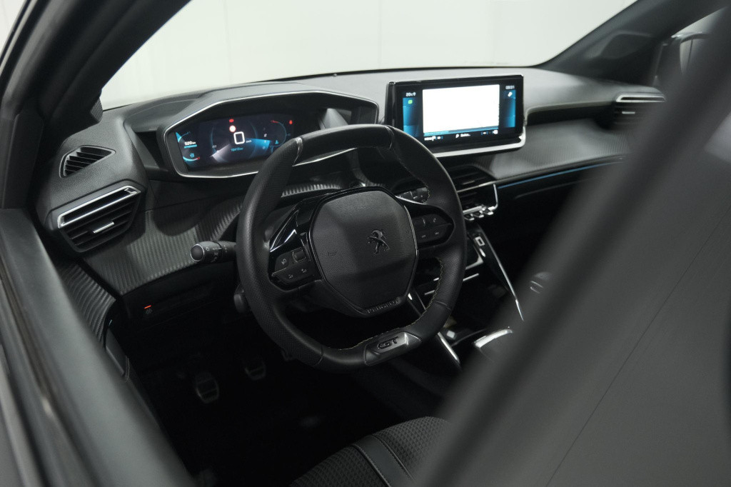 Peugeot 208 puretech 100 gt | camera | navigatie | apple carplay | parkeers