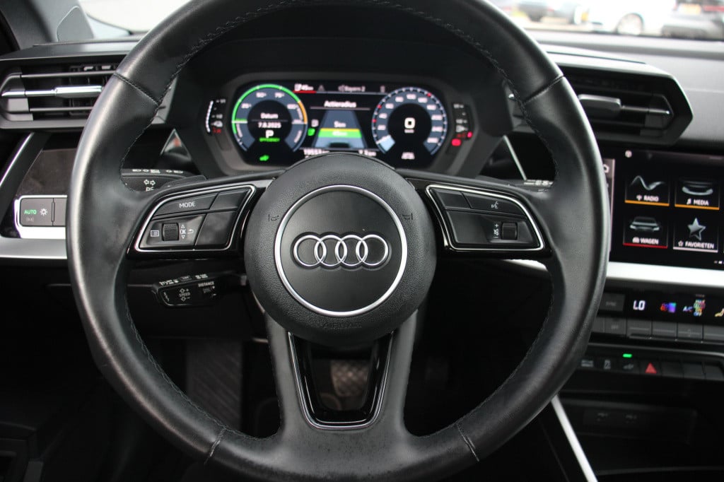 Audi A3 sportback 40 tfsi e edition | led | cruise control
