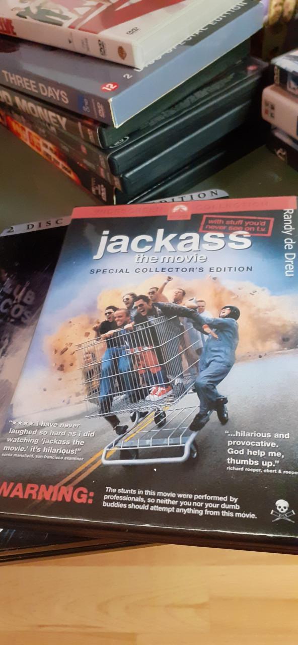 Dvd,s banaanen doos vol