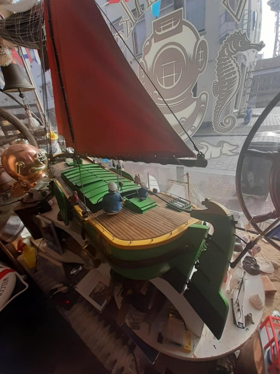 Groot scheepsmodel zeilschip Paviljoenpoon 160 cm