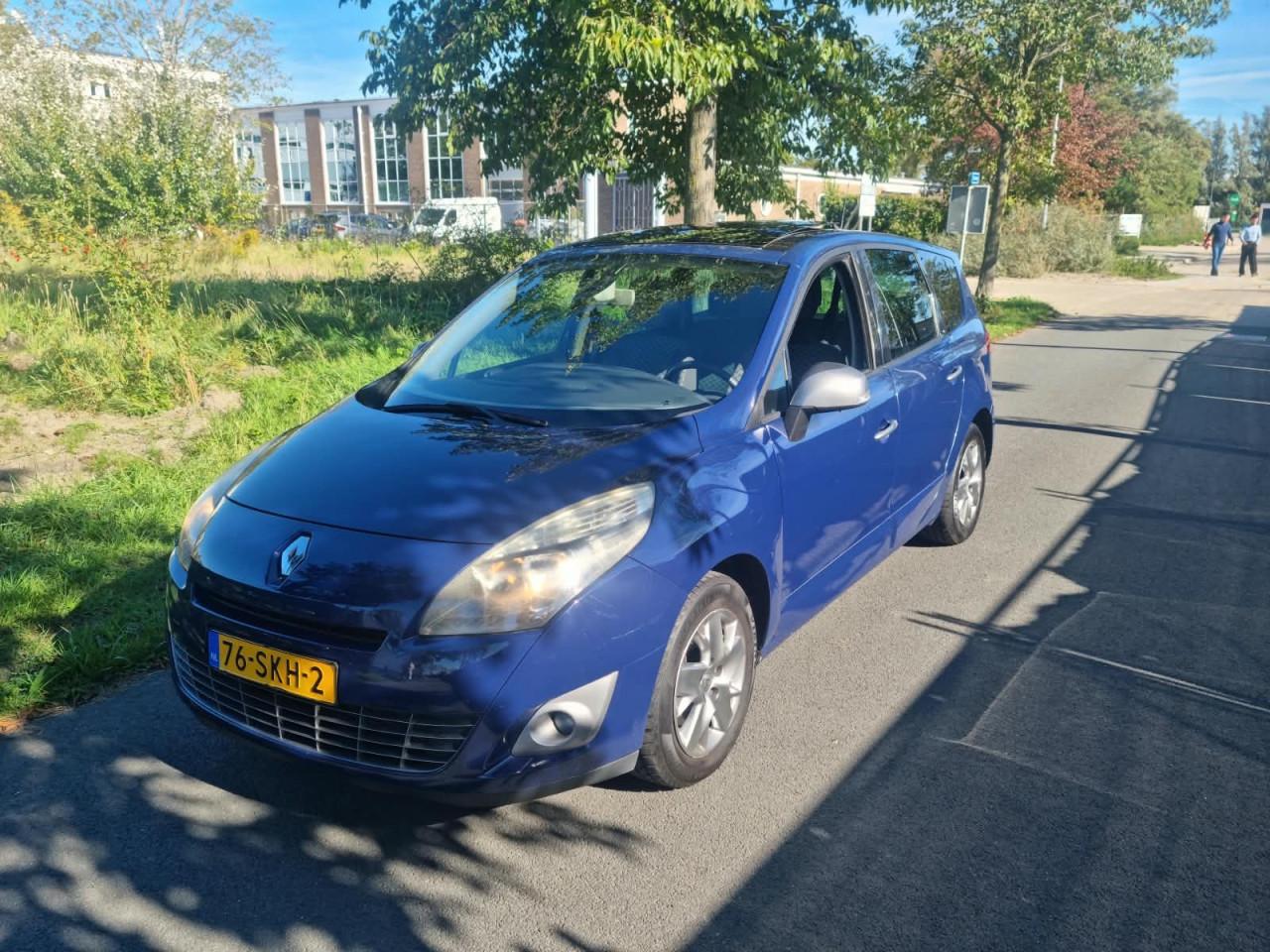 Renault grand scenic 1.4tce bj 2011 apk 7-2027 zeer mooi