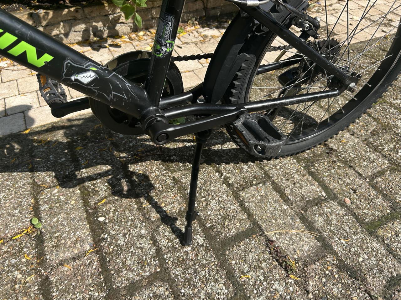 Jongensfiets Mountainbike B-Twin 6 speed, velgremmen. GOED!!