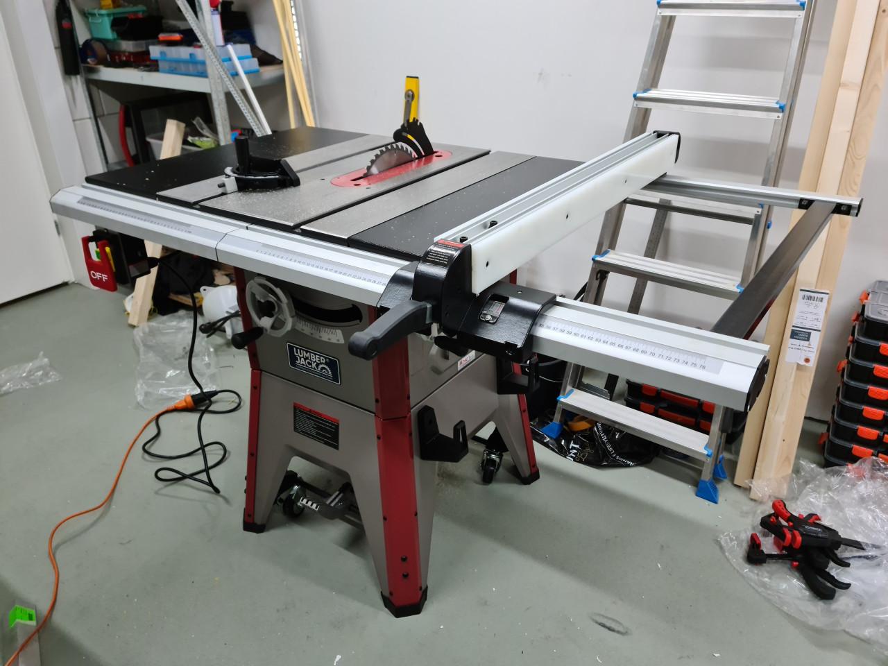 Lumberjack zaagtafel met stof afzuiging