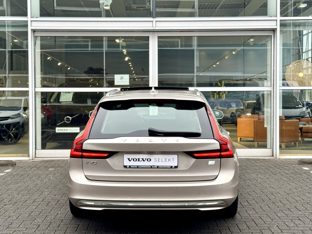 Volvo V90 t6 398pk ultimate bright| luchtvering| b&w sound| panodak| adap.