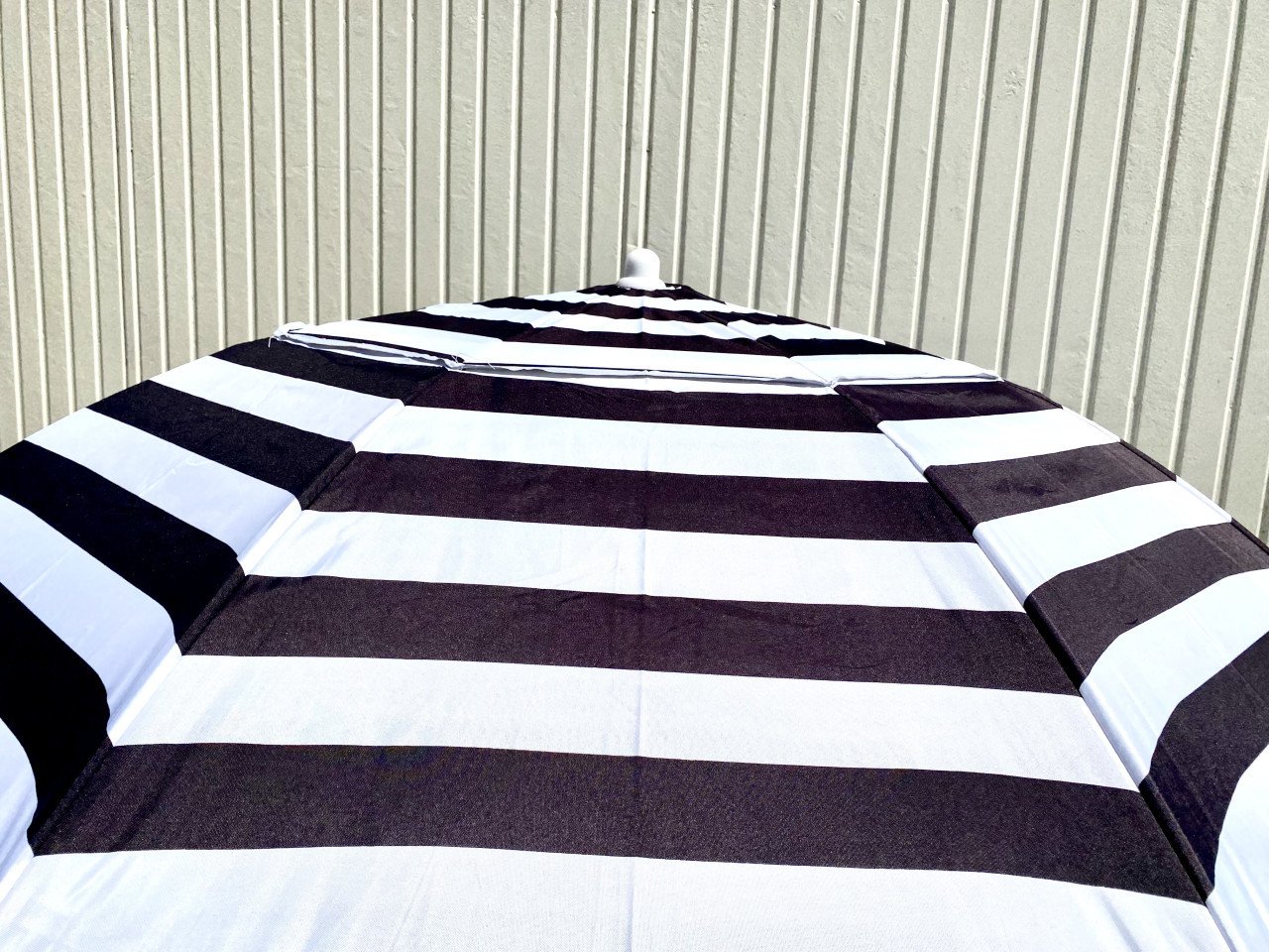 Parasol zwart/wit NIEUW