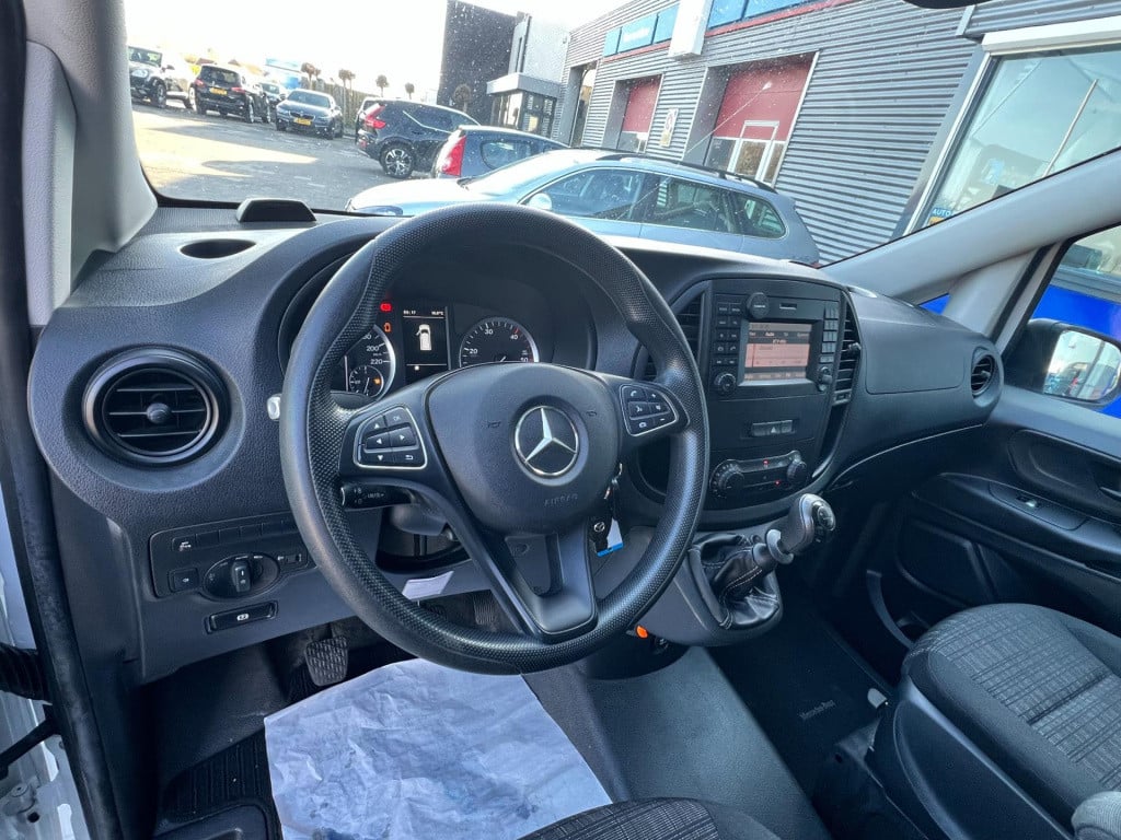 Mercedes-Benz Vito 111 cdi lang business professional plus, navi, camera en