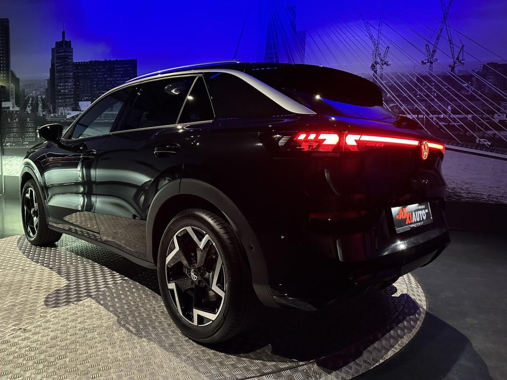 Volkswagen T-roc 1.5 etsi r-line first edition *led*camera*