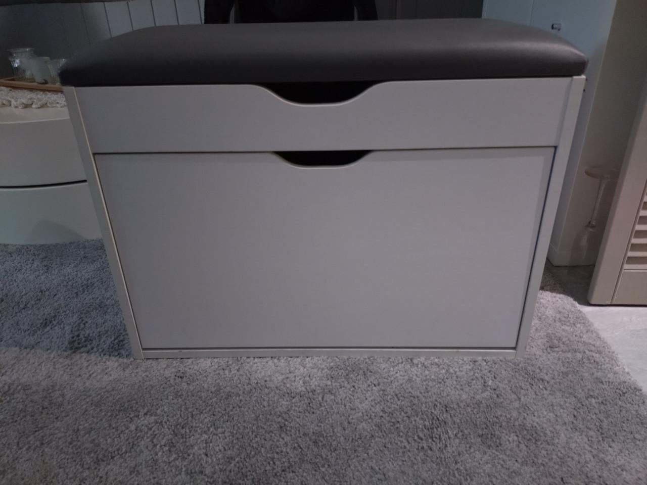 Schoenenkast/Bank