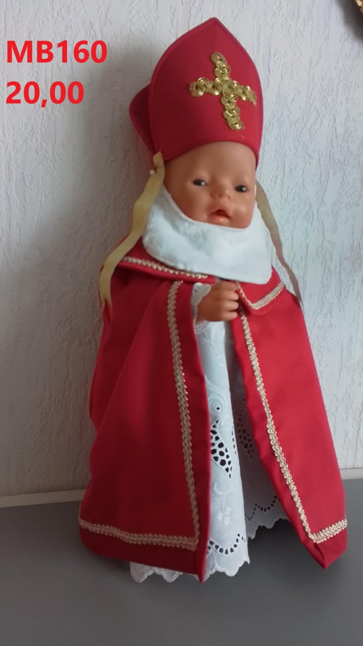 Leuke poppenkleertjes baby born. Sinterklaas pak. Opbrengst KiKa.