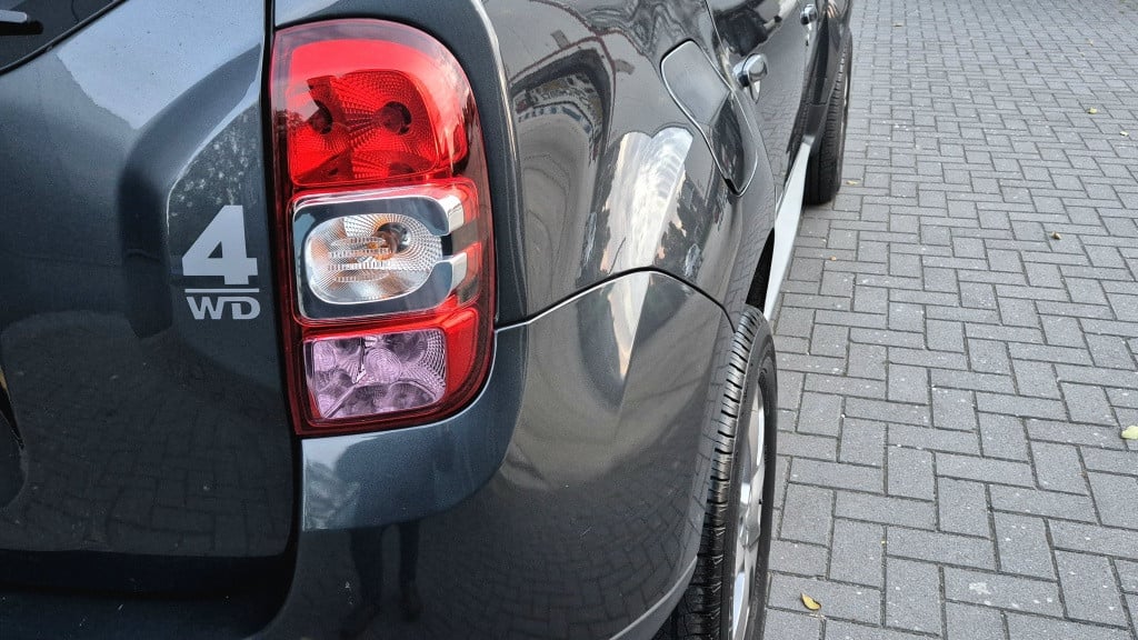 Dacia Duster 1.5 dci s&s | 4wd | euro-6 | airco | cruise | navi |