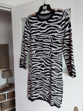 Lange zebra trui