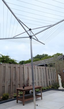 Droogmolen Brabantia met grondanker