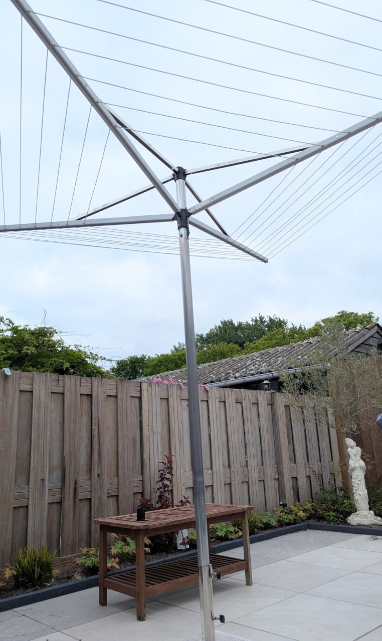 Droogmolen Brabantia met grondanker