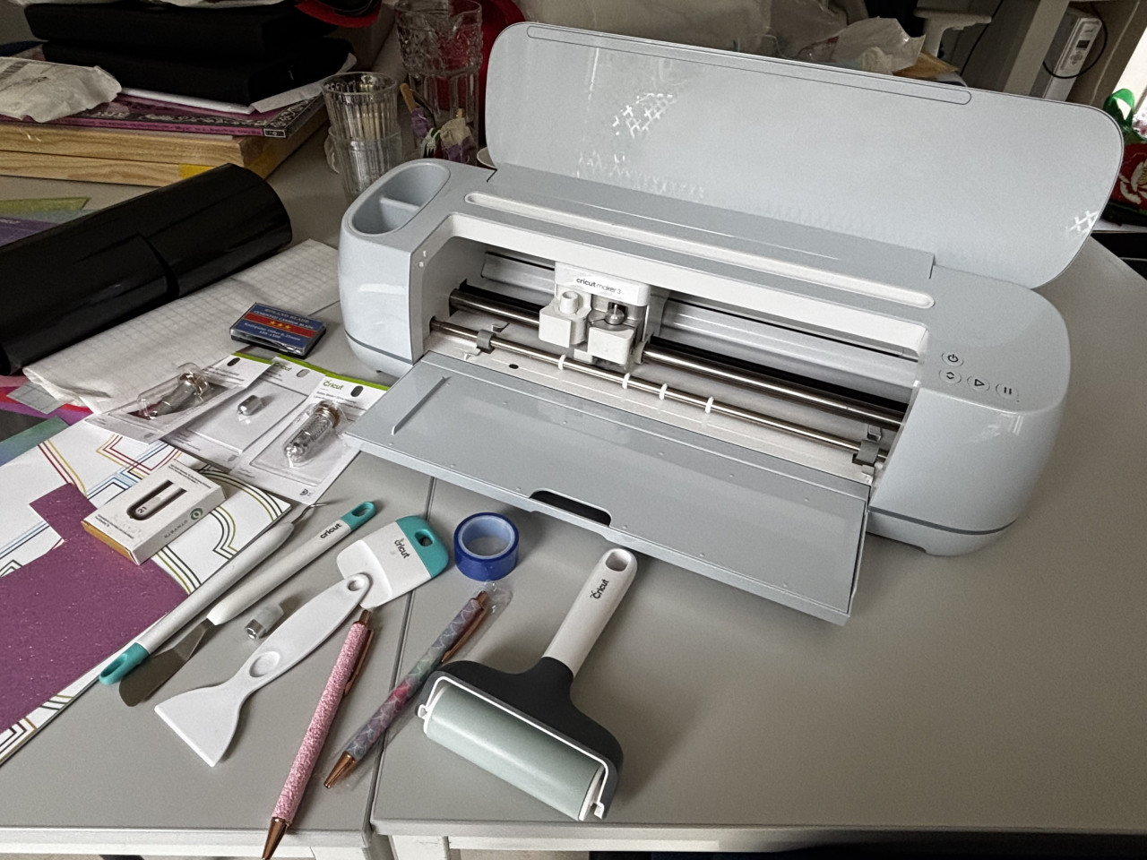 Cricut maker 3 met veel accessoires