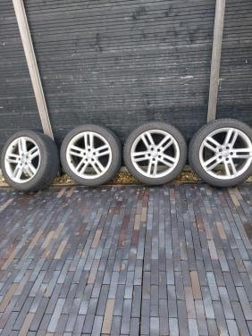 Te koop originele Audi A6 velgen met winterbanden