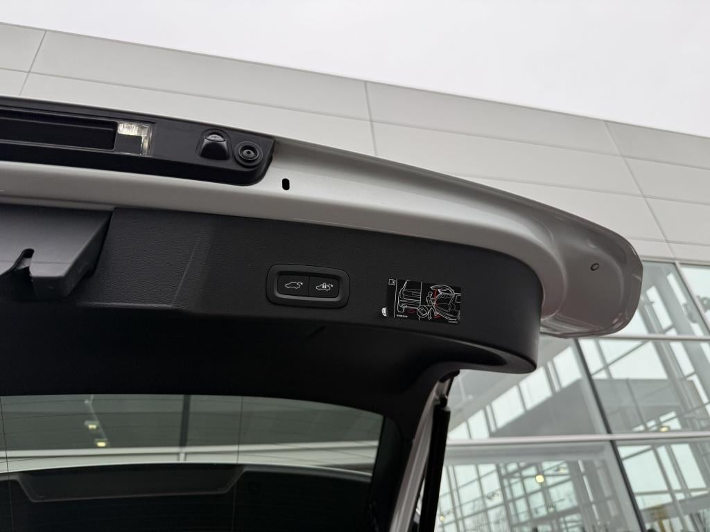 Volvo XC40 t5 262pk recharge inscription| camera| stoel+stuur.verw| keyless