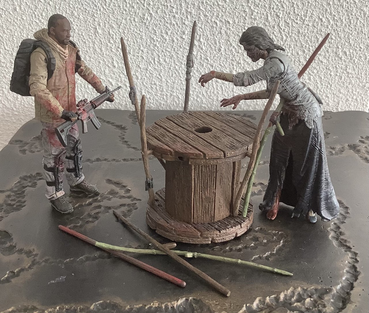 Mc Farlane Walking Dead Morgan with Impaled Walker