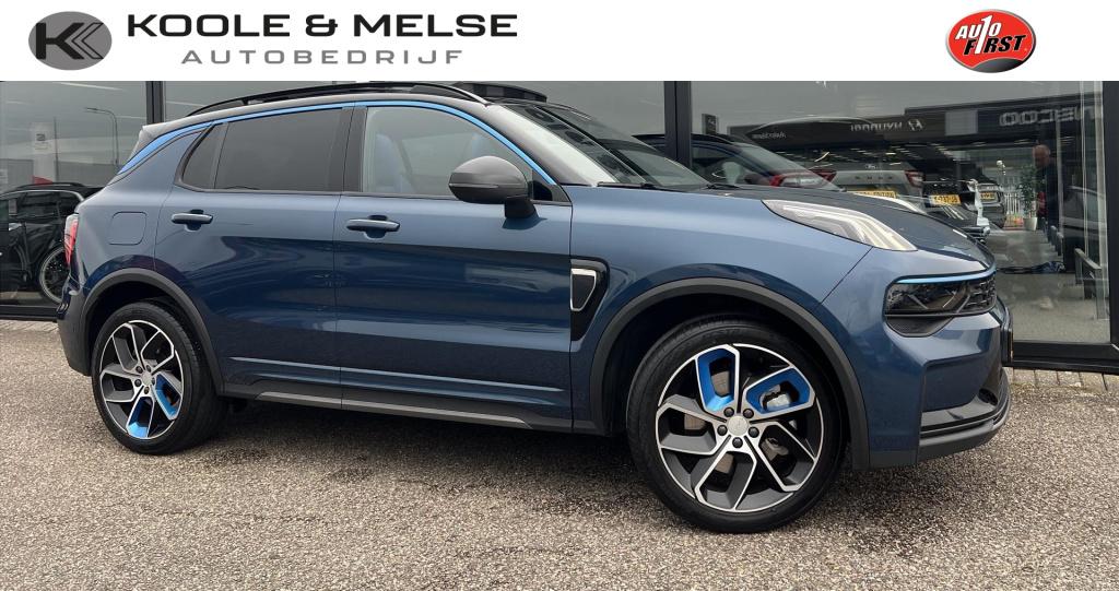 Lynk & Co 01 1.5 261pk phev 7dcth , panodak , adaptive cc ,stuur en stoelve