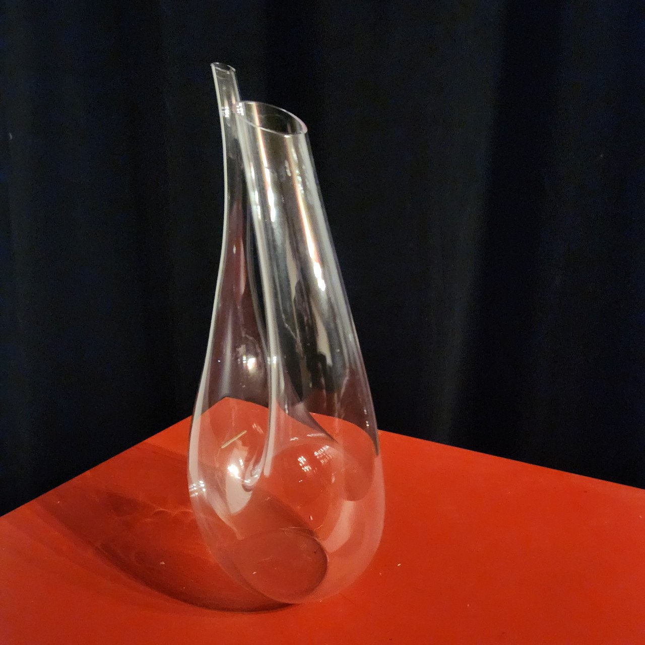 Nieuwe harpvormige 1500ml wijnkaraf
