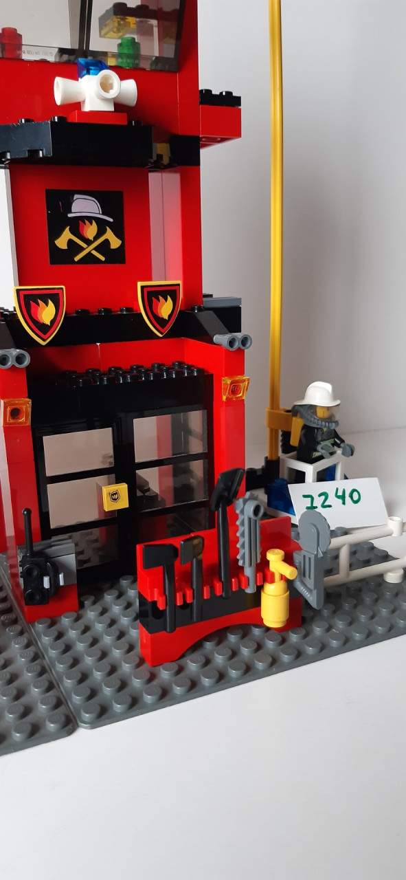 Lego City 7240 brandweerkazerne