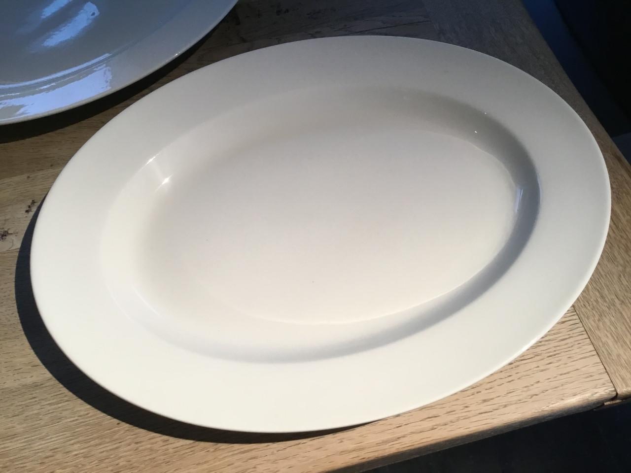 Ovale schaal Petrus Regout