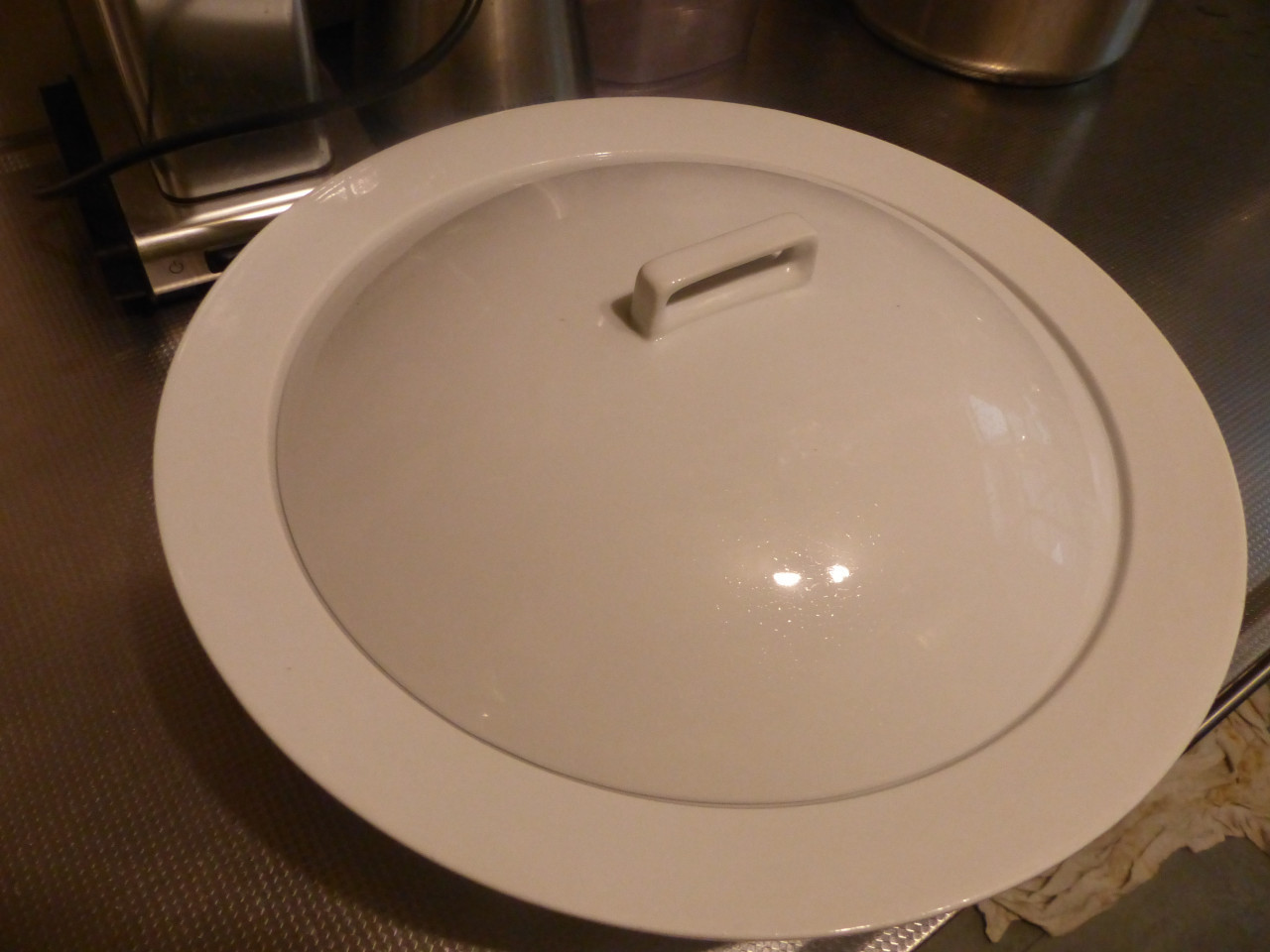 Witte schaal Danish Design Swan of Denmark nieuw ZEER GROOT