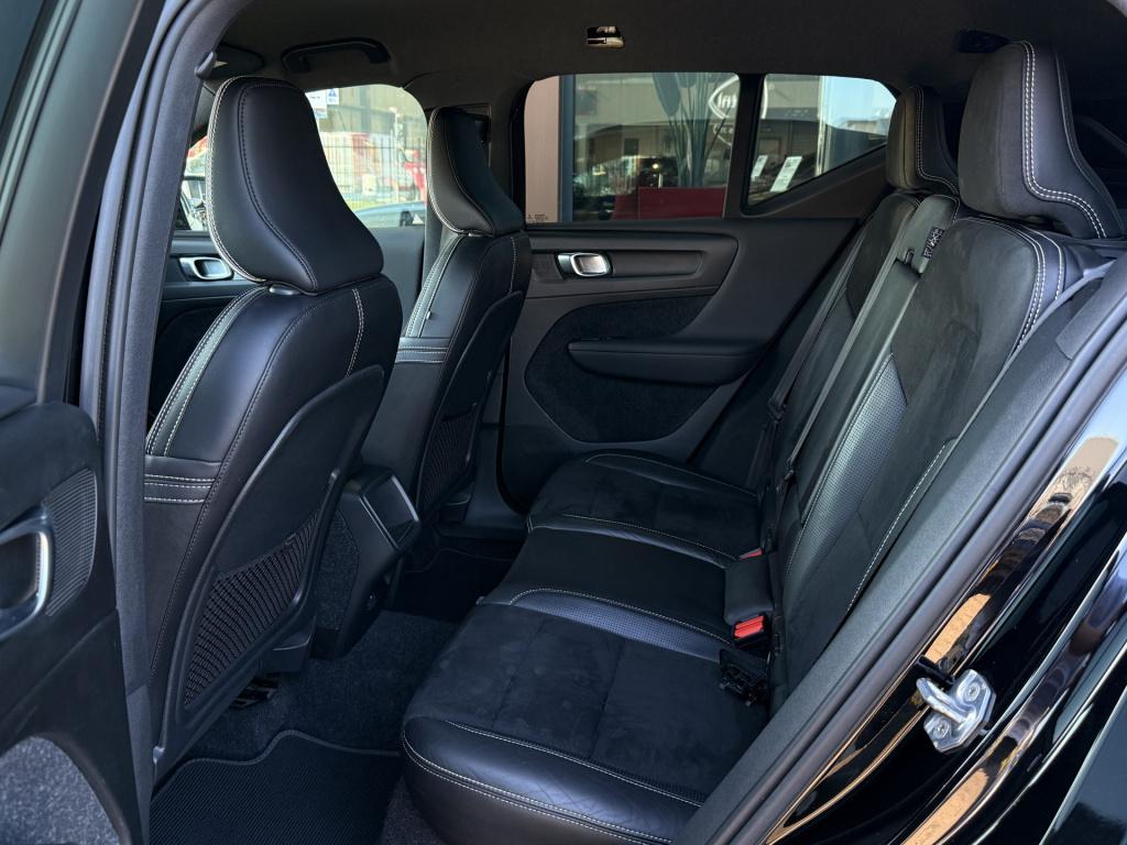 Volvo XC40 2.0 t4 r-design 191 pk | acc | camera | dab | navi