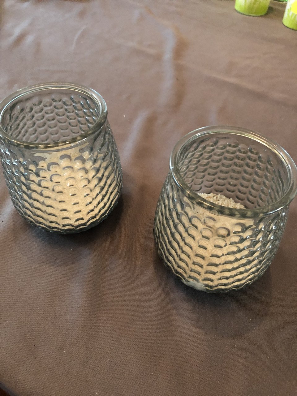 3 oranje waxinelichtjes