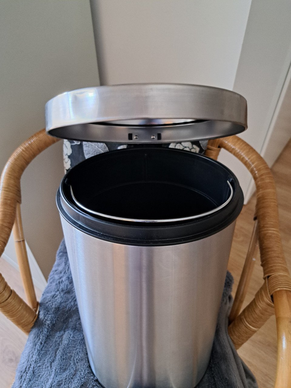 Pedaalemmer 12 L Mat rvs.
