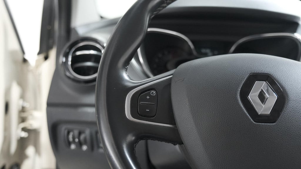 Renault Captur tce 120 dynamique | trekhaak | camera | r-link navigatie | p