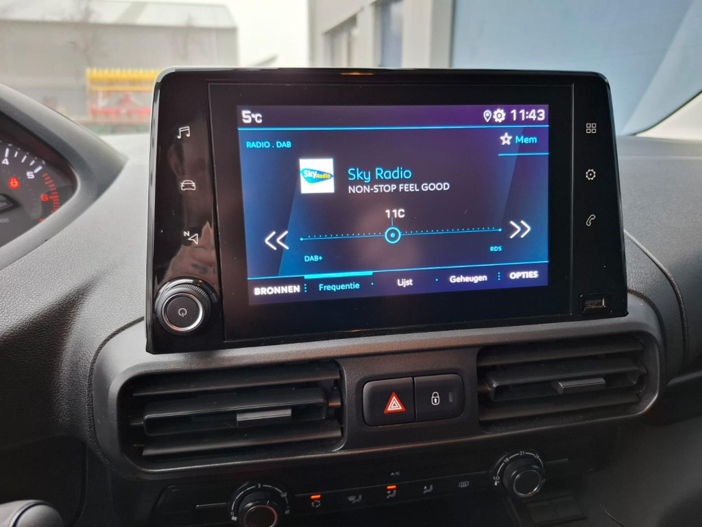 Peugeot Partner 1.5 bluehdi premium airco / cruise controle / navi / 105 pk