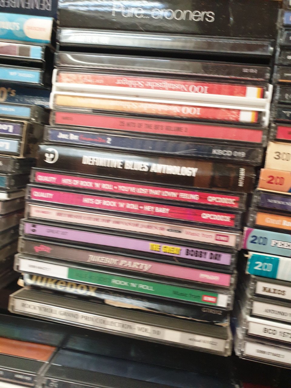 3 kratten vol cd's