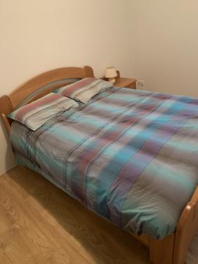 2 persoonsbed 140x200, licht eiken