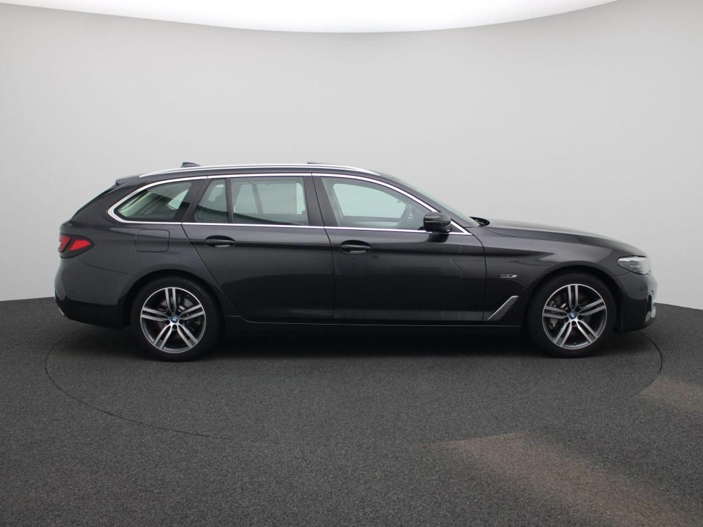 BMW 5 Serie touring 520e business edition plus | automaat | panoramadak | c