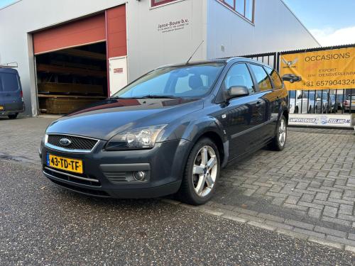 Ford Focus Wagon 1.6-16V Futura In de opties!