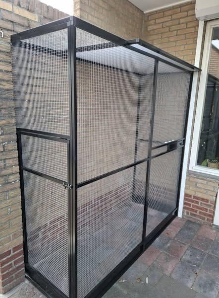 Kattenrennen/verblijven..........