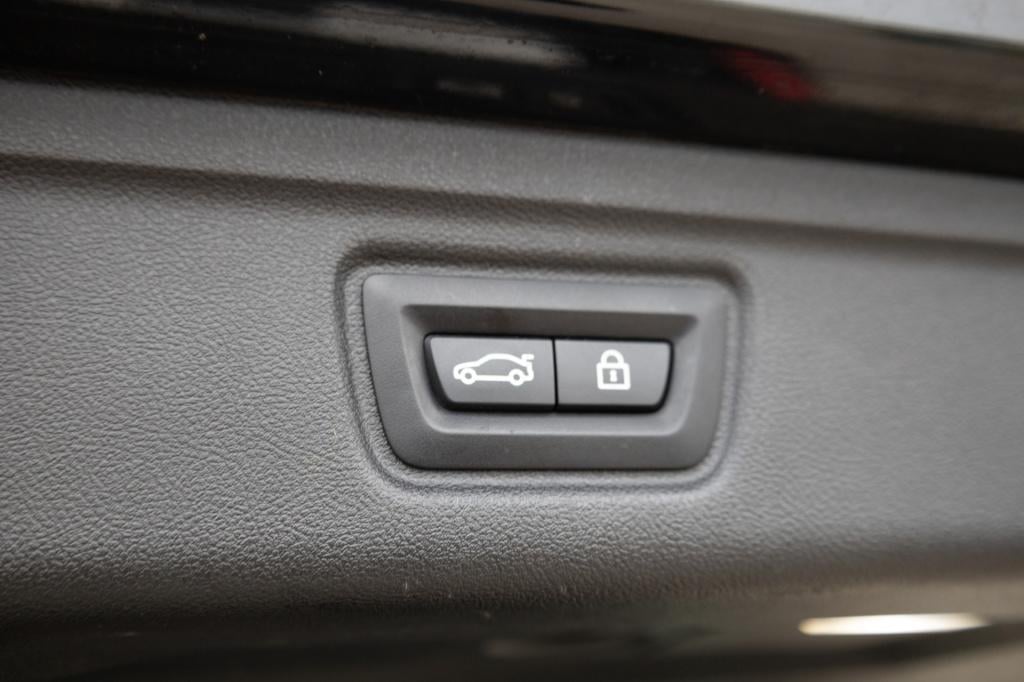 BMW 3-serie touring 320e m sport ✅pano✅hud✅19inch